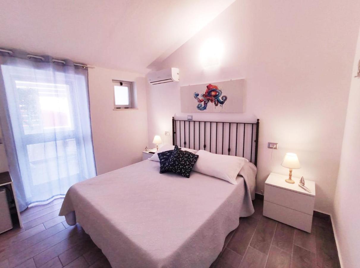 B&B Capo Rizzuto Fronte Mare Εξωτερικό φωτογραφία
