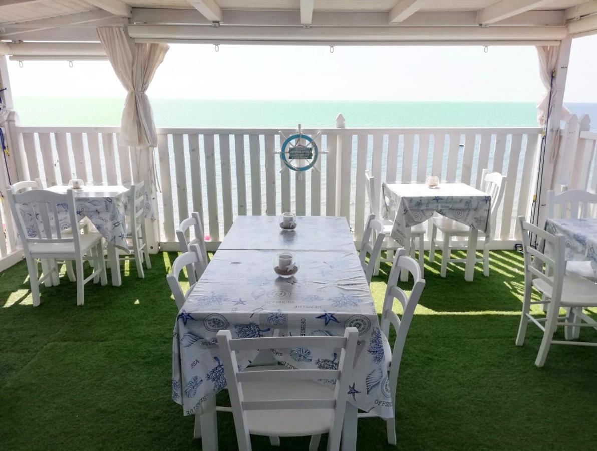 B&B Capo Rizzuto Fronte Mare Εξωτερικό φωτογραφία