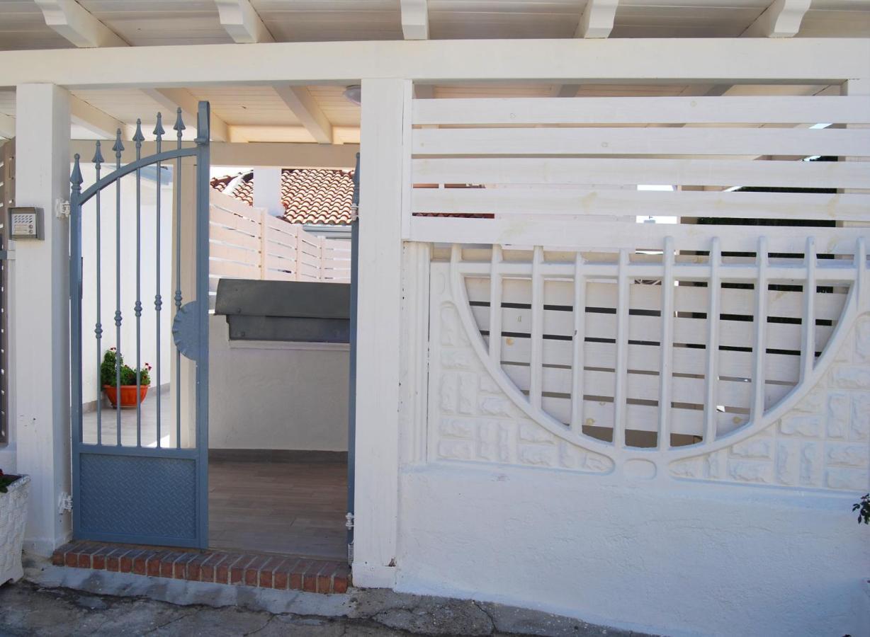 B&B Capo Rizzuto Fronte Mare Εξωτερικό φωτογραφία