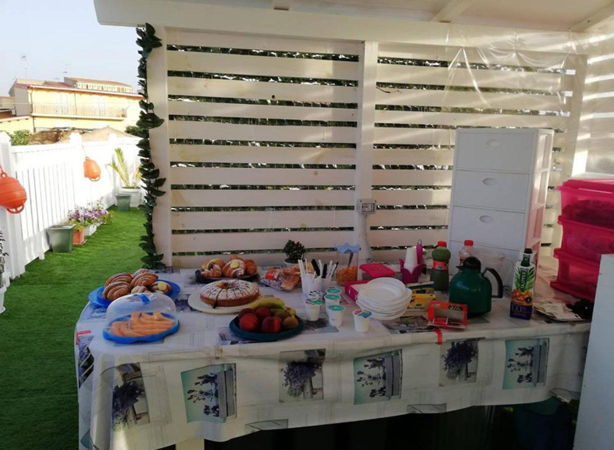 B&B Capo Rizzuto Fronte Mare Εξωτερικό φωτογραφία
