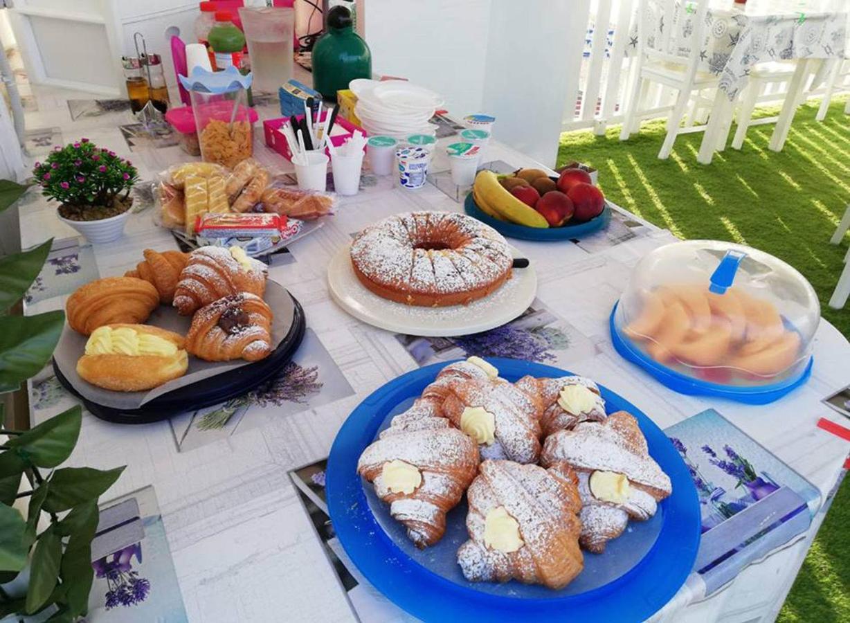 B&B Capo Rizzuto Fronte Mare Εξωτερικό φωτογραφία